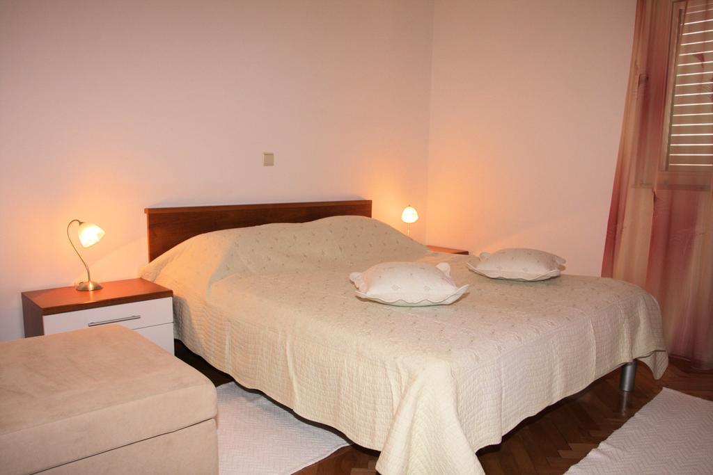 Apartments Ante Makarska Bilik gambar